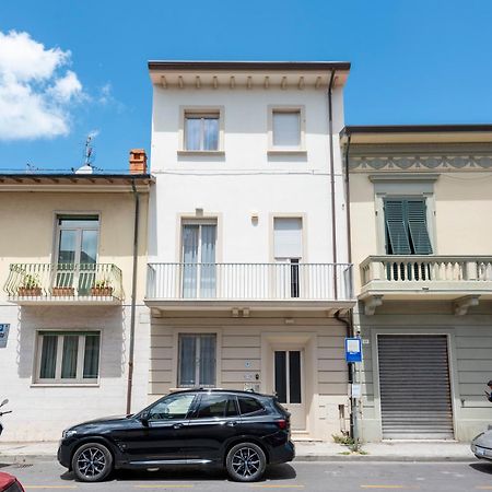Suite Ondina Viareggio Apartments - Happy Rentals Exterior photo